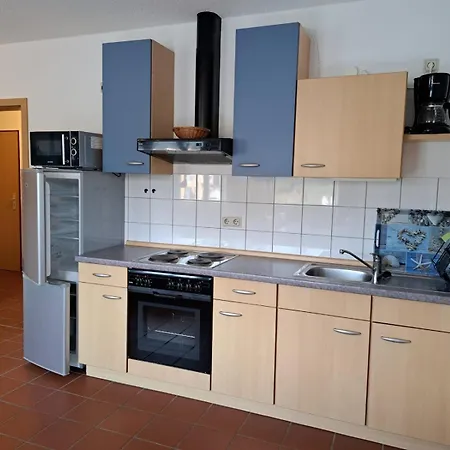 شقة 2, Strandstrasse 28